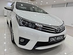 Toyota Corolla Altis 1.6L CVT Elegance LED Keyless 2015 White